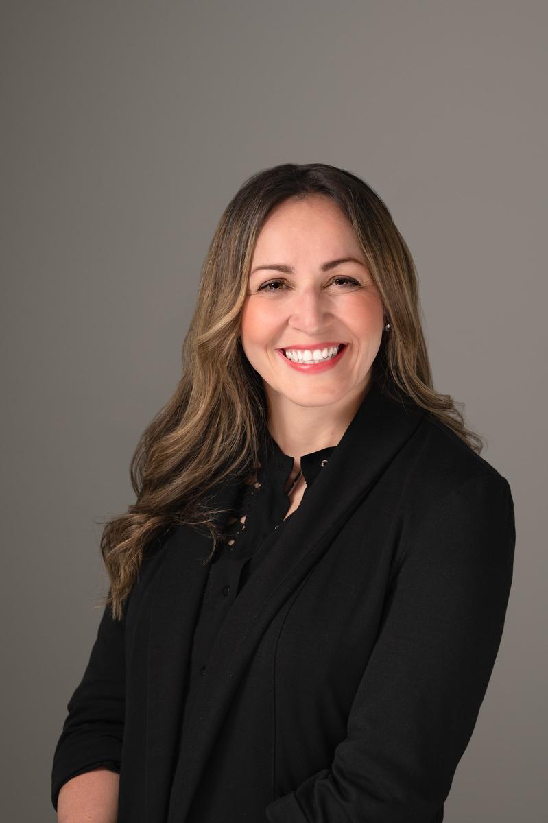 Kelly Kipfer headshot